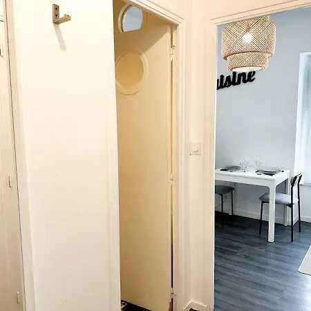 La Petite Escale Apartment
